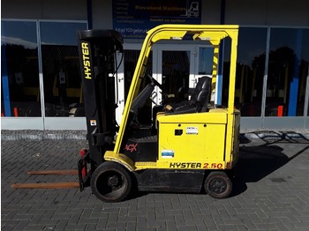 Chariot élévateur frontal à 4 roues Hyster E2.50 XM