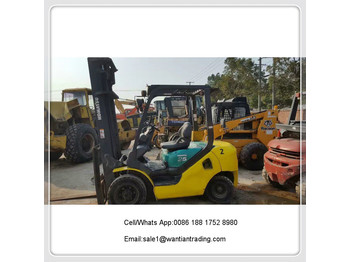 Chariot élévateur frontal à 4 roues KOMATSU FD25