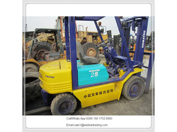 Chariot élévateur frontal à 4 roues KOMATSU FD25