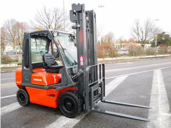 Chariot élévateur frontal à 4 roues Nissan FD02A25Q
