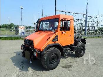 Municipal/ matériel spécial MERCEDES-BENZ UNIMOG U90 4x4