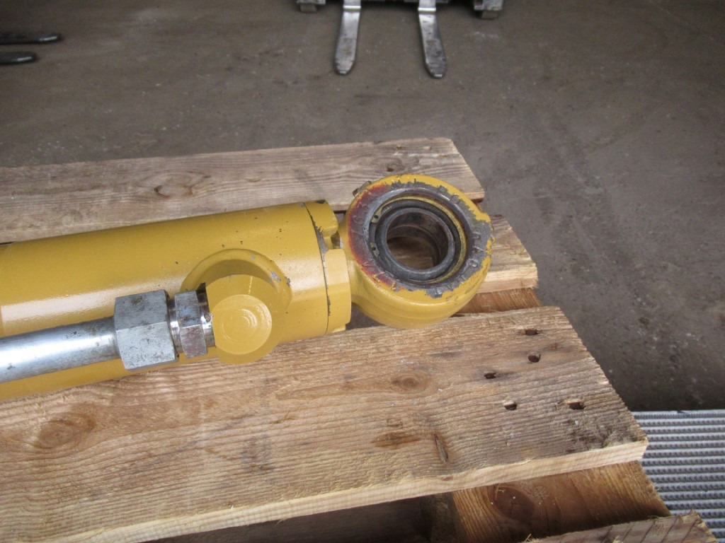 Vérin hydraulique pour Engins de chantier Caterpillar 1747634 -: photos 3