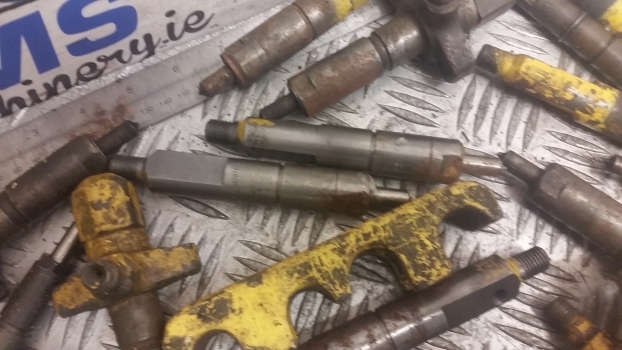 Injecteur pour Tractopelle Jcb, Ford, New Holland Backhoe Loader, Digger Engine Injectors.: photos 7