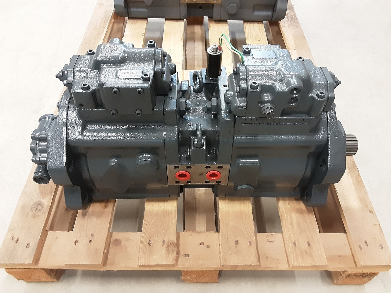 Pompe hydraulique pour Pelle sur chenille Kawasaki K5V140DT-151R-9N29-HV: photos 4