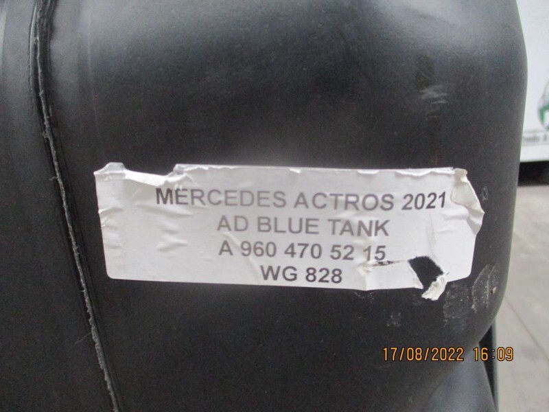 Réservoir de carburant pour Camion Mercedes-Benz A 960 470 52 15 AD BLUE TANK BENZ 1843 MP 4: photos 5