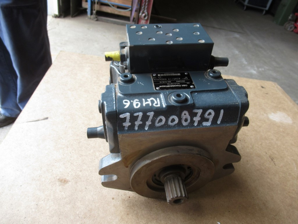 Pompe hydraulique pour Engins de chantier O&K 252.15.06.16 -: photos 2