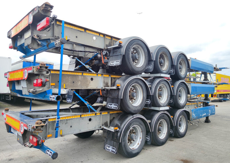 Van Hool A3C002 3 Axle ContainerChassis 40/45FT - Galvinised Chassis - 4420kg EmptyWeight - 10 units in Stock (O1427) - crédit-bail Van Hool A3C002 3 Axle ContainerChassis 40/45FT - Galvinised Chassis - 4420kg EmptyWeight - 10 units in Stock (O1427): photos 1