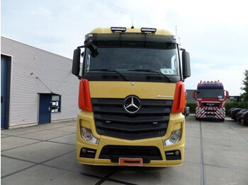 Tracteur routier Mercedes-Benz Actros 3351 6x4: photos 2