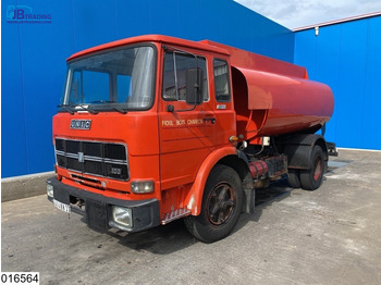 Camion citerne IVECO