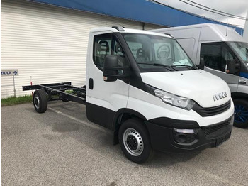 Châssis cabine IVECO Daily 35s18