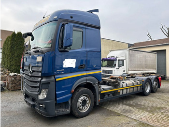 Camion porte-conteneur/ Caisse mobile MERCEDES-BENZ