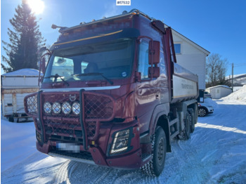 Camion benne VOLVO FMX 540