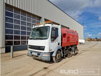  2007 DAF LF45-170 - balayeuse de voirie