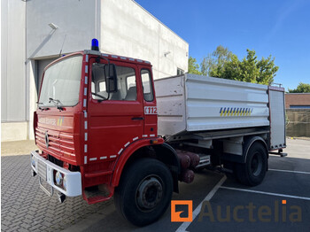 Camion de pompier Renault CAO7C1: photos 1