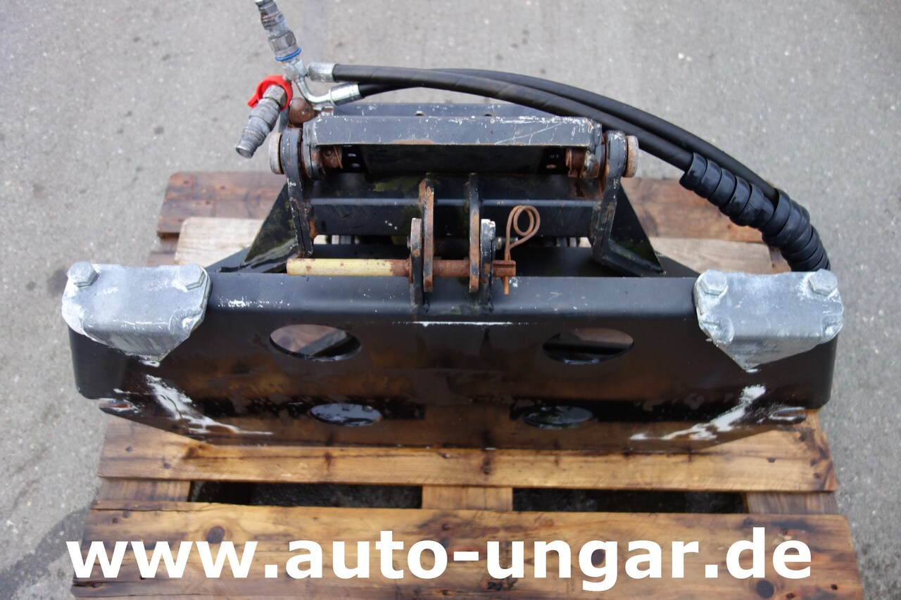 Tracteur communal Unimog Multicar Frontanbau Adapterplatte Frontkraftheber Unimog-Multicar: photos 9