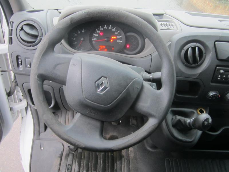 Utilitaire benne Renault Master 2.3 DCI 150: photos 16