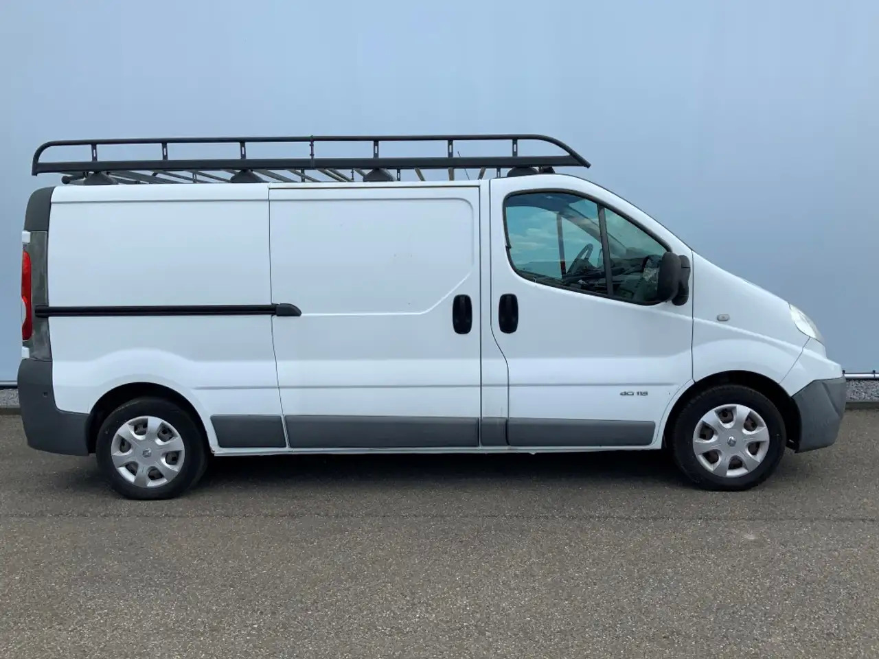 Fourgon utilitaire Renault Trafic 2.0 dCi T29 L2H1 Automaat Airco Navi 3 Zits Imperi: photos 4