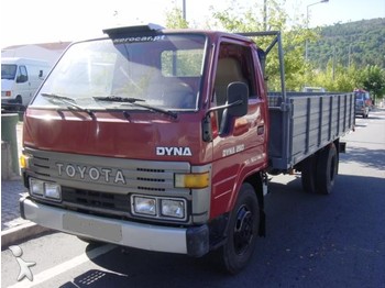 Toyota Dyna BU84 - Utilitaire benne