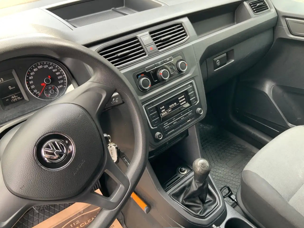 Fourgonnette Volkswagen Caddy 2.0 TDI L1H1 BMT Trendline Airco Trekhaak 1400 kg: photos 15