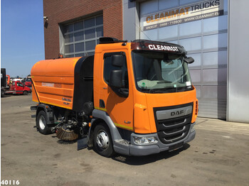 DAF FA LF 180 Faun Viajet Just 9.357 km, ex Rental ! - Balayeuse de voirie: photos 1