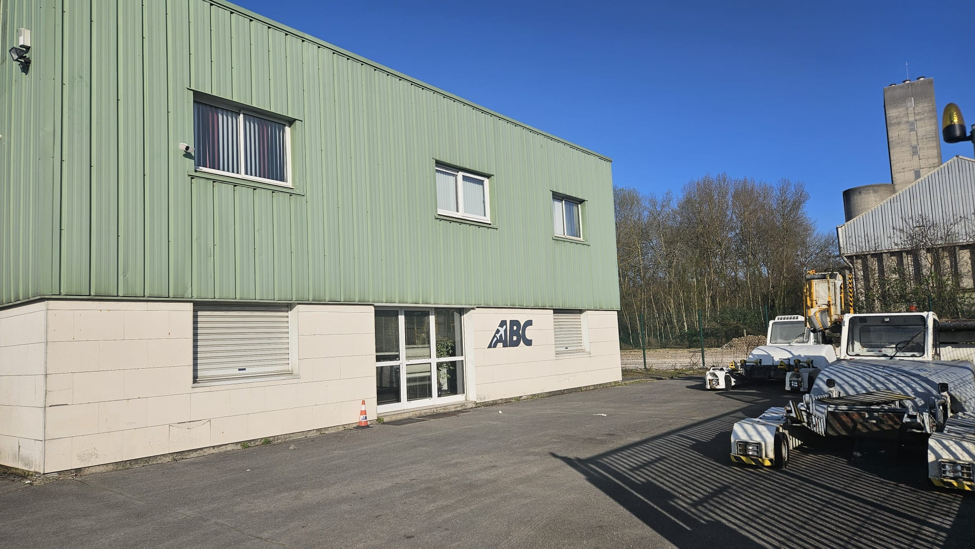 Air Business GSE - Équipements aéroportuaires KALMAR - France, diesel undefined: photos 2