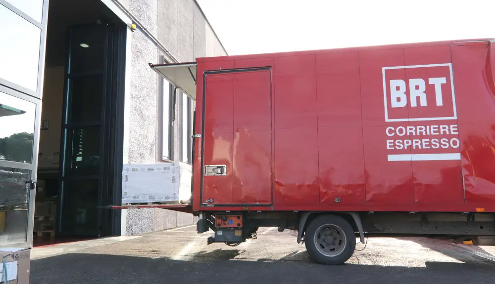 KOLBEN S.R.L. - Annonce de vente undefined: photos 24