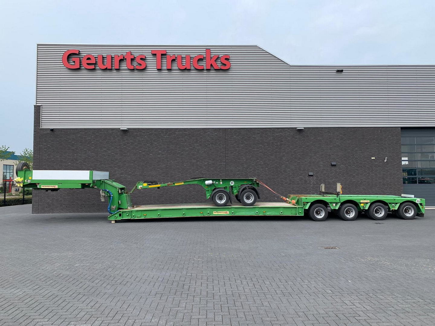 Geurts Trucks B.V. - Tracteurs routiers - grue undefined: photos 22