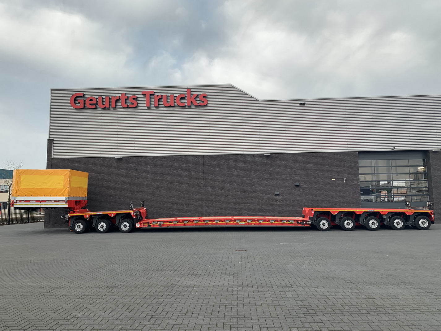 Geurts Trucks B.V. - Tracteurs routiers - grue undefined: photos 21