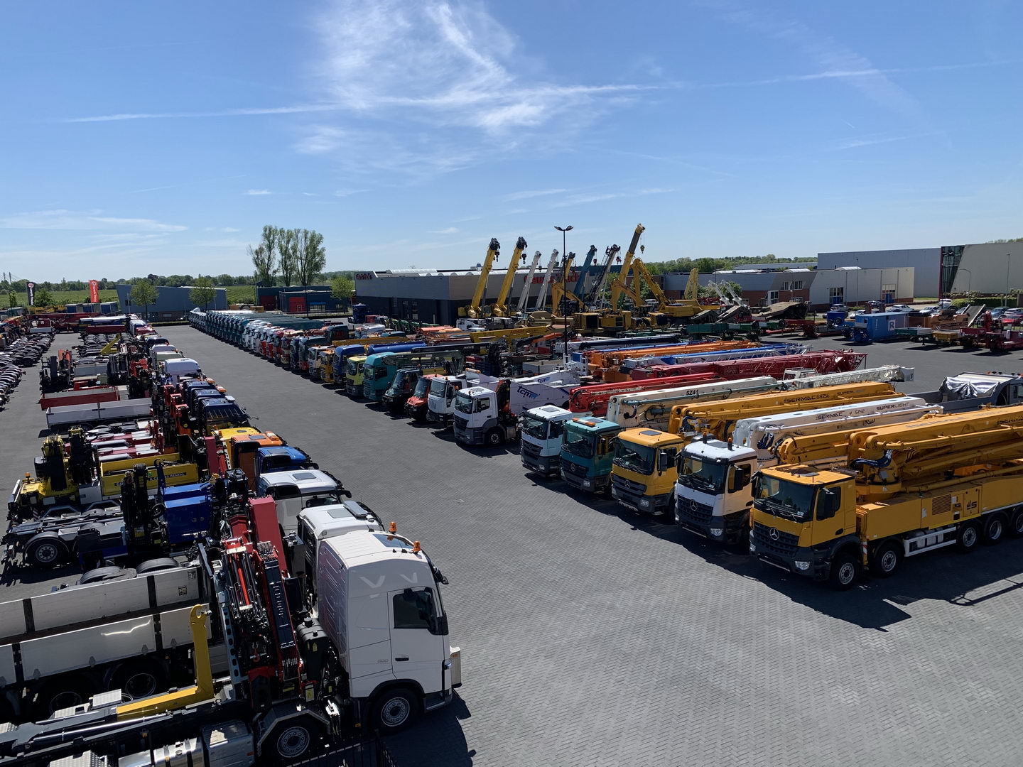 Geurts Trucks B.V. - Tracteurs routiers - grue undefined: photos 14