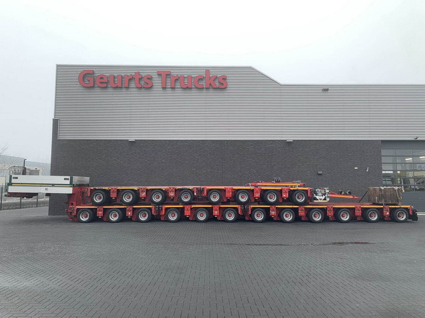 Geurts Trucks B.V. - Tracteurs routiers - grue undefined: photos 23