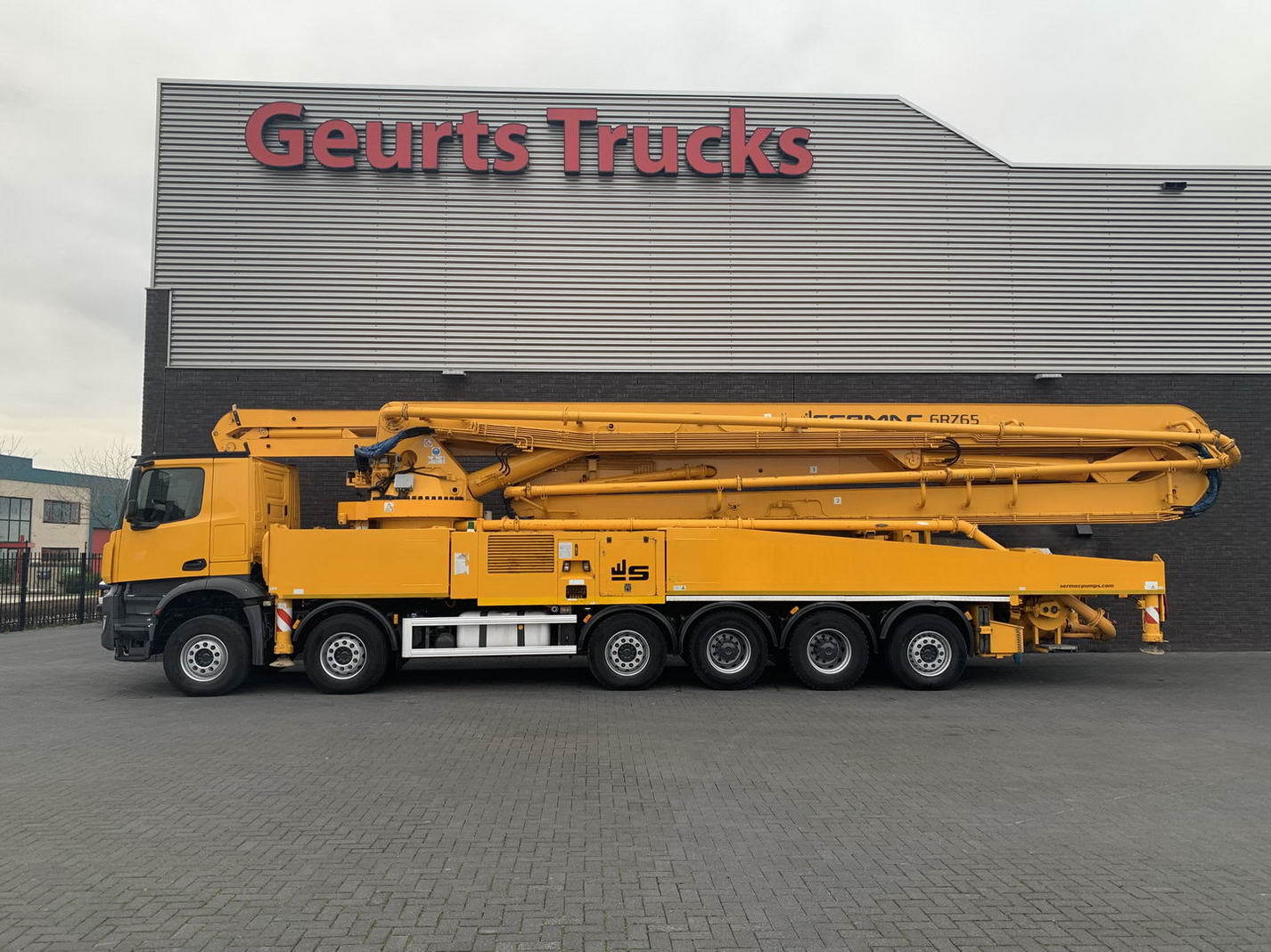 Geurts Trucks B.V. - Tracteurs routiers - grue undefined: photos 20