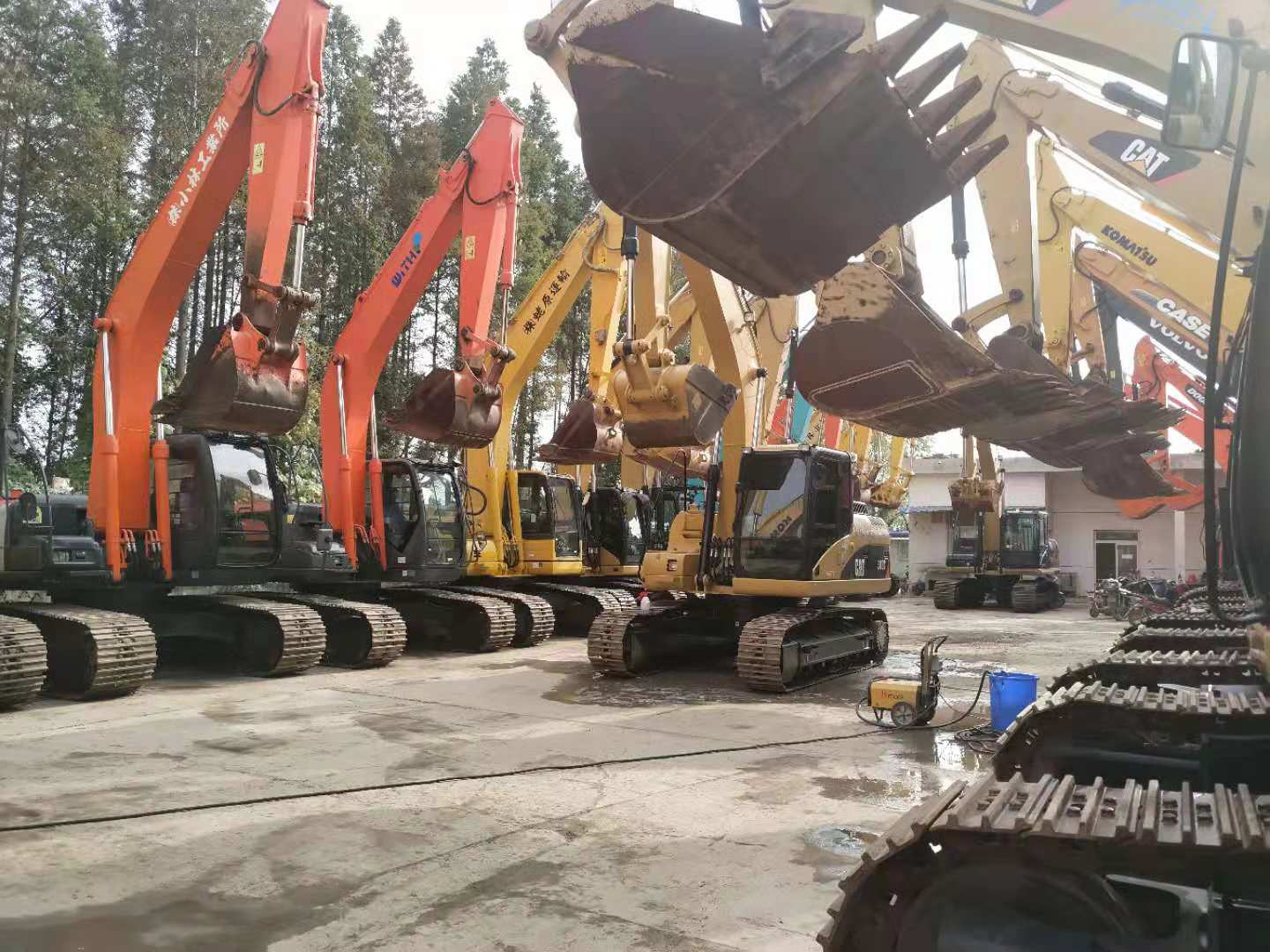Shanghai Walila Engineering Machinery Co., Ltd. - Engins de chantier CATERPILLAR 305.5 - Année: 2023 undefined: photos 9