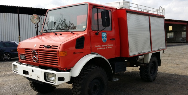 1&1 - Automobile - Véhicules de voirie/ Spéciaux - Année: 1995, 4x2 undefined: photos 2