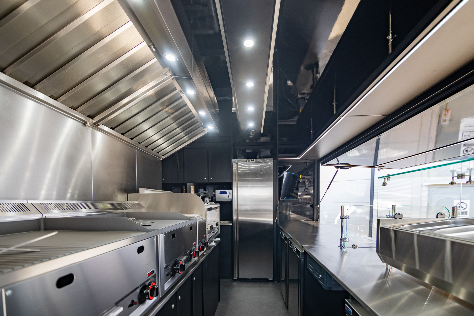 IDEX Denys Kharlamov - Annonce de vente undefined: photos 49