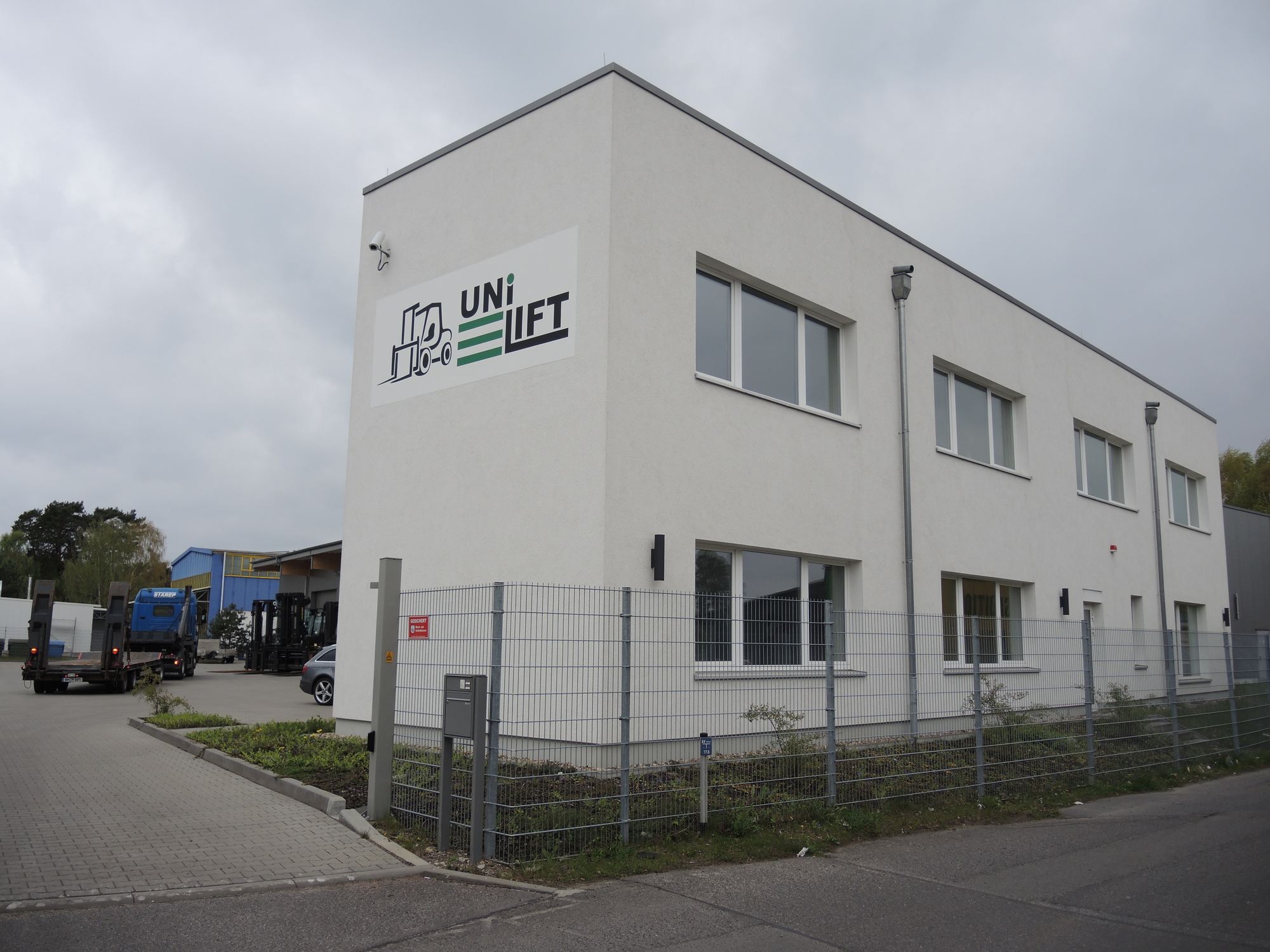Unilift GmbH&Co.Kg undefined: photos 2