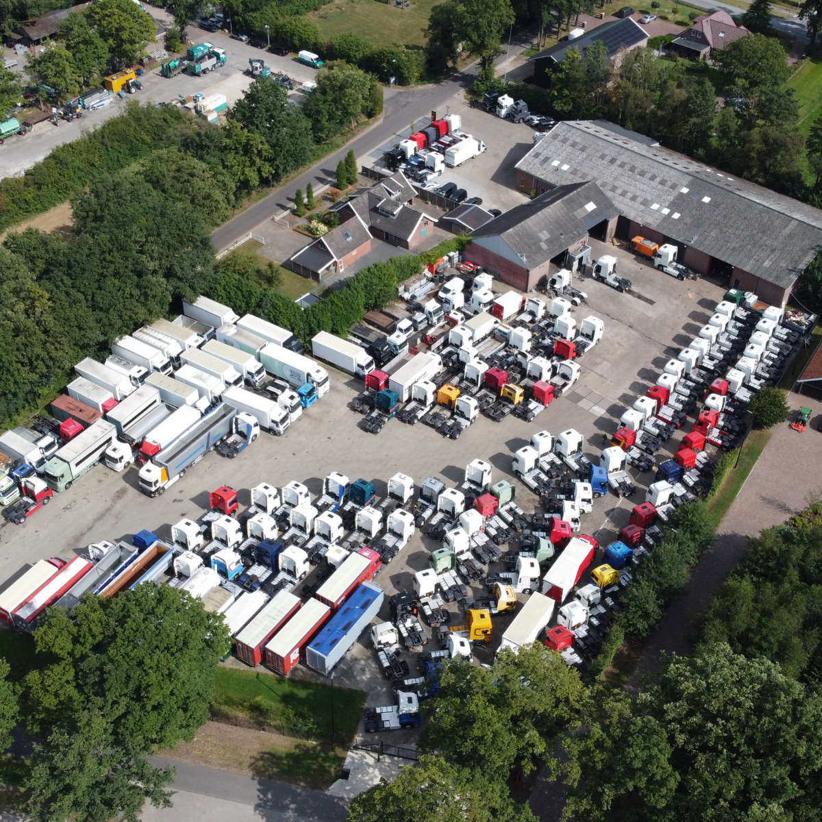 Hesselink Trucks B.V. undefined: photos 7