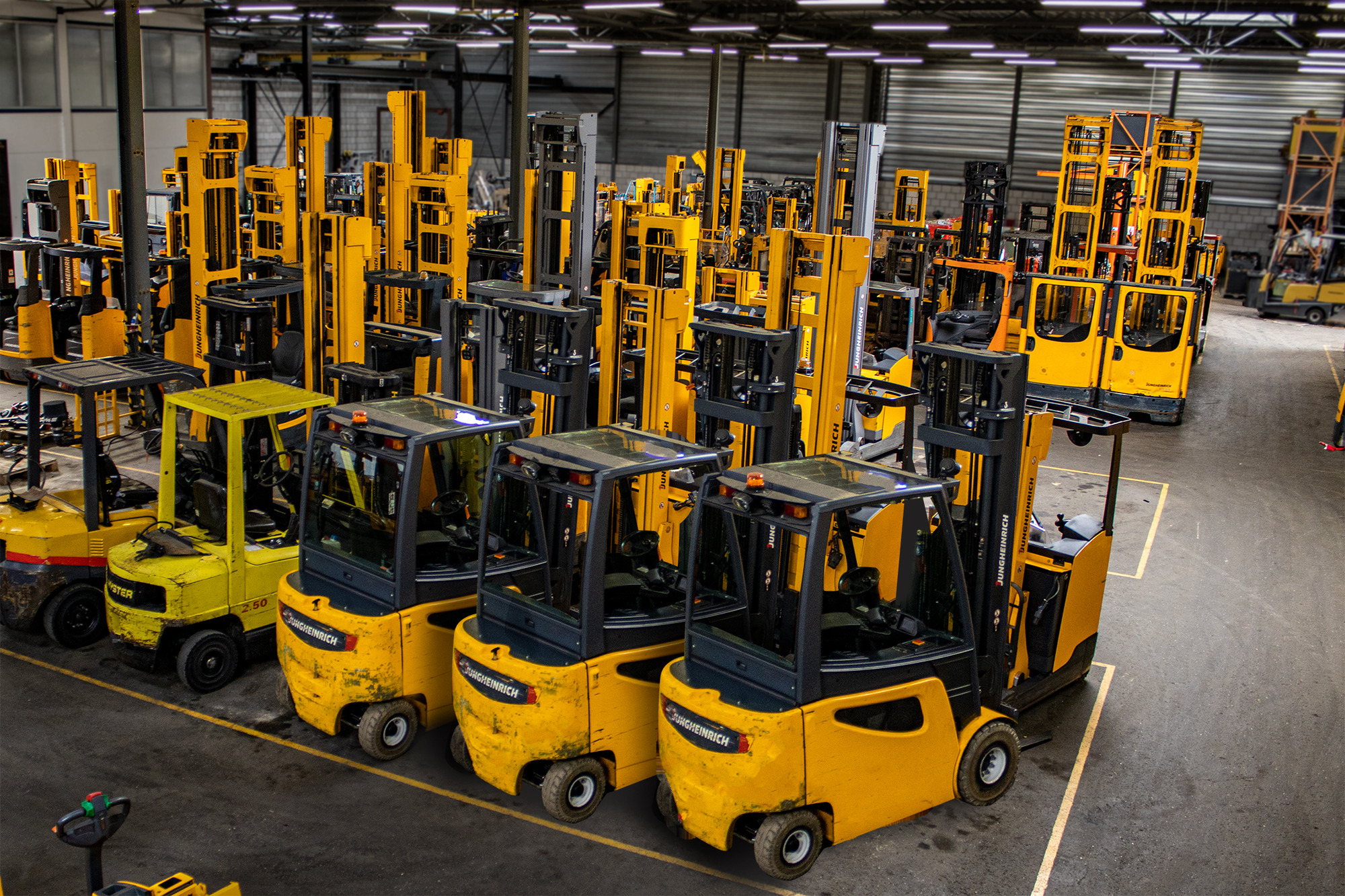 Forklifthouse B.V. - Annonce de vente undefined: photos 2