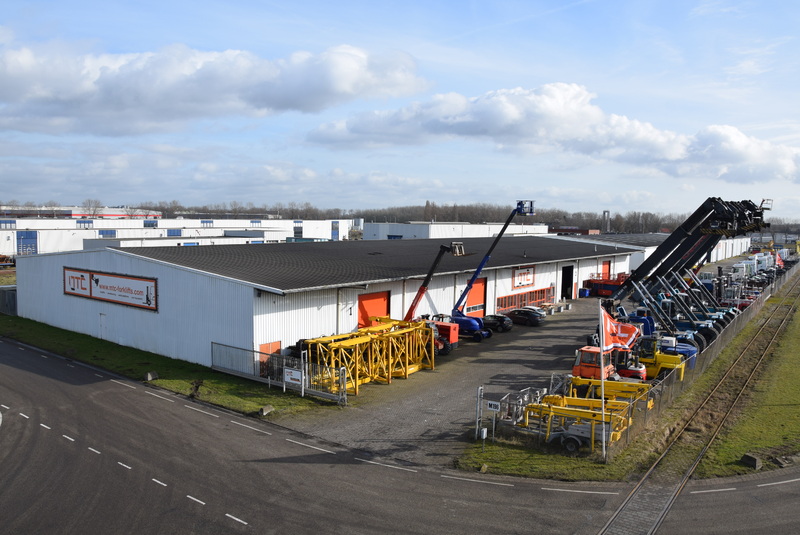 MTC Forklifts b.v. - Matériels de manutention LINDE R - électrique undefined: photos 1
