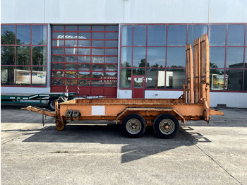 Remorque porte-engin surbaissée