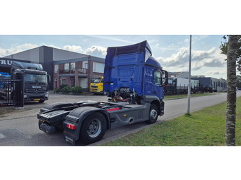 Tracteur routier Mercedes-Benz Actros 1833: photos 5