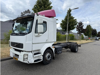 Châssis cabine VOLVO FL 250