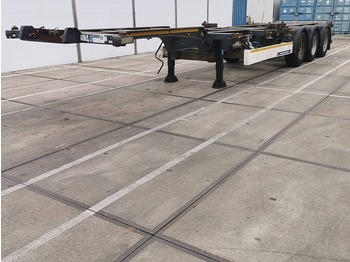 Semi-remorque porte-conteneur/ Caisse mobile KÖGEL