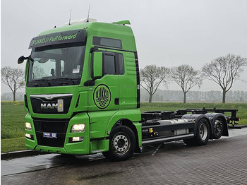 Camion porte-conteneur/ Caisse mobile MAN 26.440 TGX XXL INTARD. SERVICED: photos 2