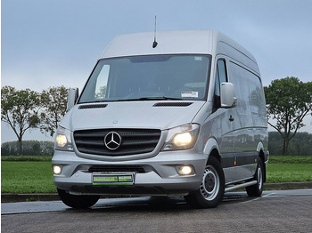 Fourgonnette MERCEDES-BENZ Sprinter 319