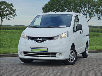 Fourgonnette NISSAN NV200