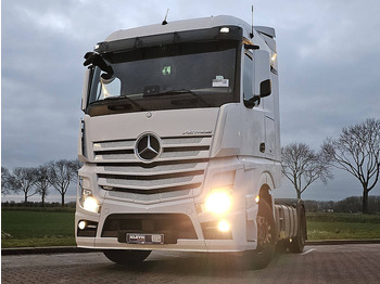 Tracteur routier MERCEDES-BENZ Actros 1845
