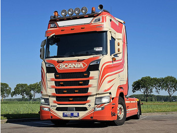 Tracteur routier SCANIA S 520