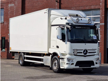 Camion fourgon MERCEDES-BENZ Actros