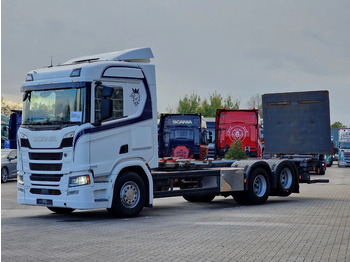 Scania R500 NGS 6x2 - Chassis - 4.95 WB - Loadlift - Retarder - Full air - Navi - Led - crédit-bail Scania R500 NGS 6x2 - Chassis - 4.95 WB - Loadlift - Retarder - Full air - Navi - Led: photos 5 Scania R500 NGS 6x2 - Chassis - 4.95 WB - Loadlift - Retarder - Full air - Navi - Led - crédit-bail Scania R500 NGS 6x2 - Chassis - 4.95 WB - Loadlift - Retarder - Full air - Navi - Led: photos 5