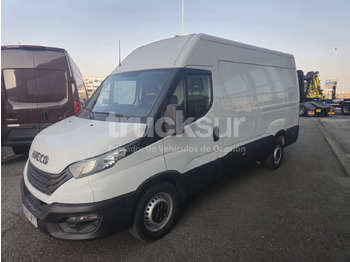 Fourgon grand volume IVECO Daily 35s16